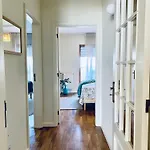 Serene Coastal Retreat With King Bed & Pool In *