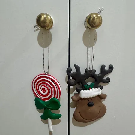 Appartement Serene Coastal Retreat With King Bed & Pool In Lavra