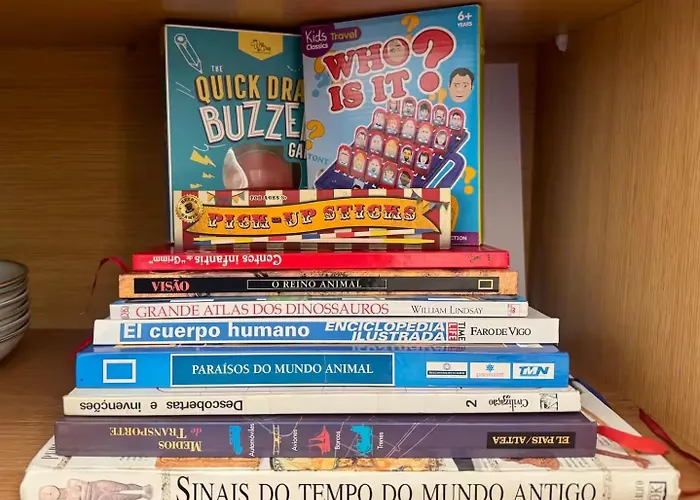 Serene Coastal Retreat With King Bed & Pool In