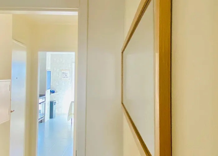 Serene Coastal Retreat With King Bed & Pool In Lavra